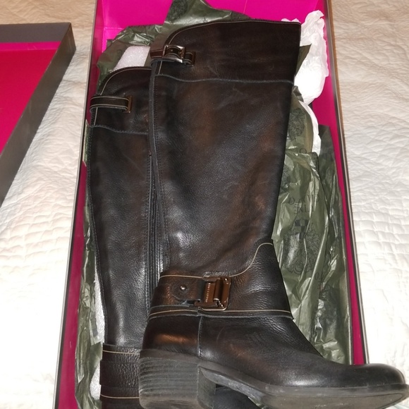 Vince Camuto riding boots - Picture 1 of 2